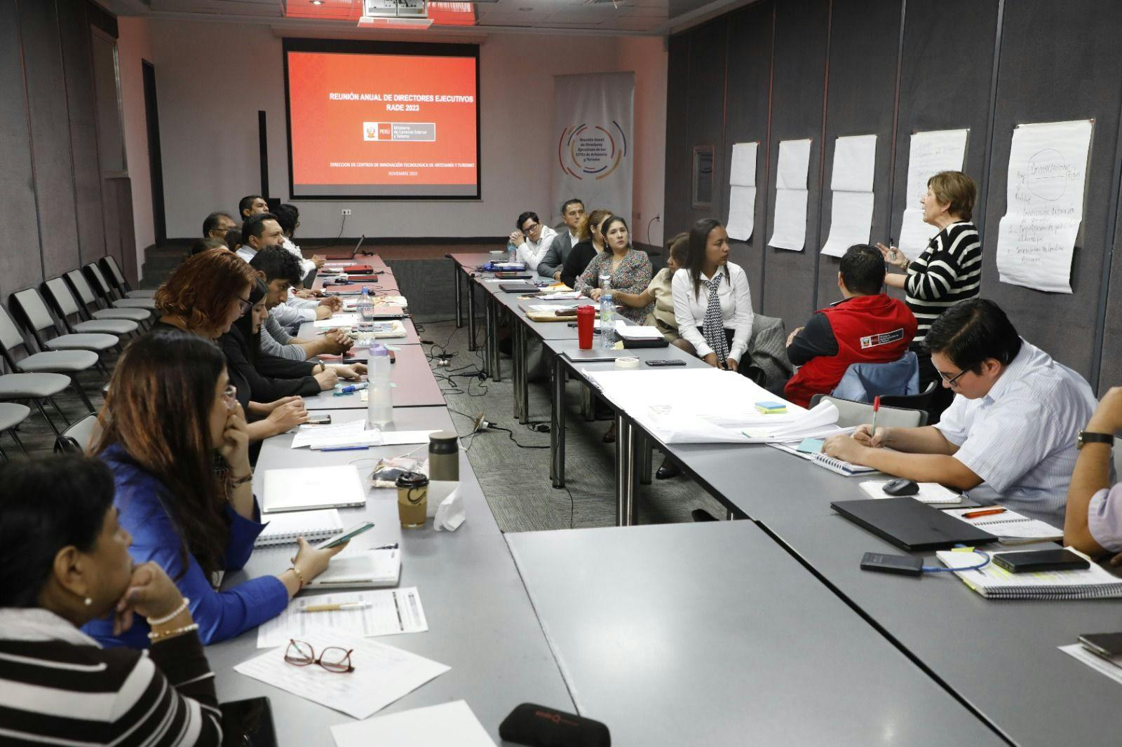 Reunión Anual de Directores Ejecutivos RADE 2023 en el Mincetur Perú
